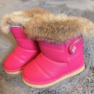 Snow boots toddler size 18 months